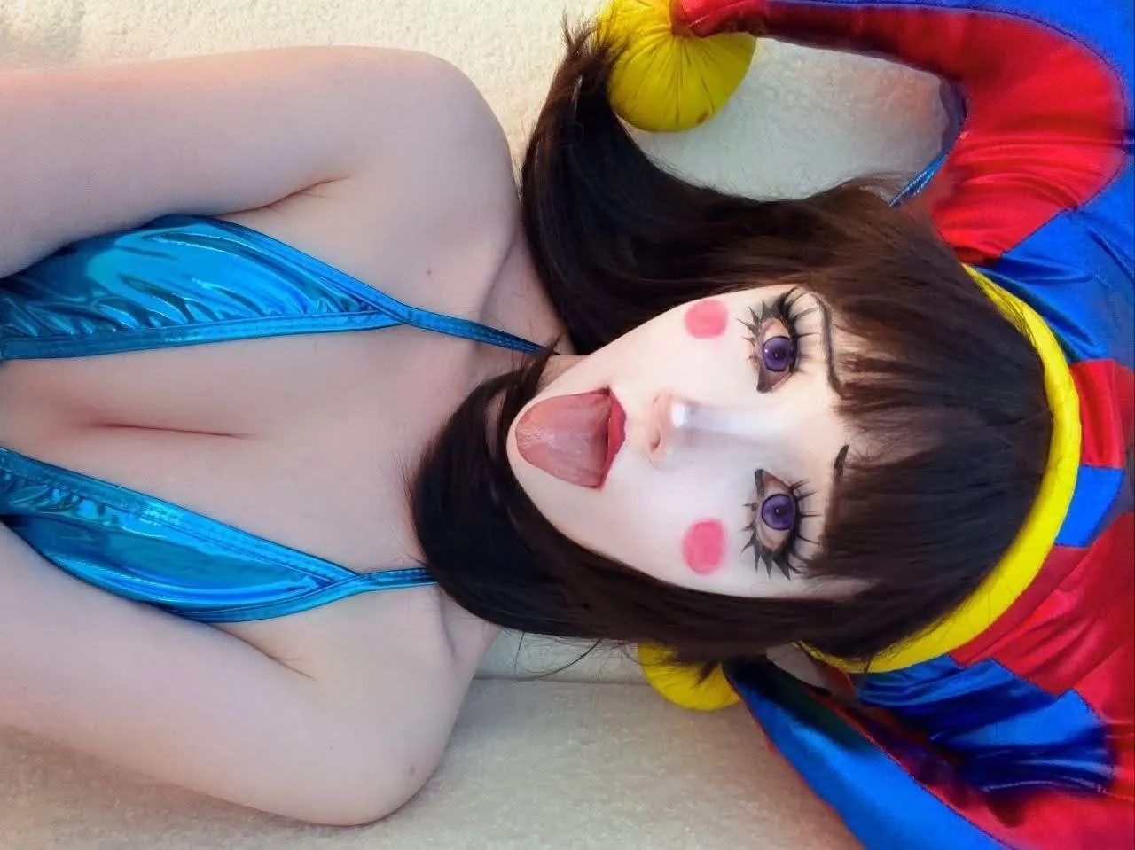 Sexy Clown image 4