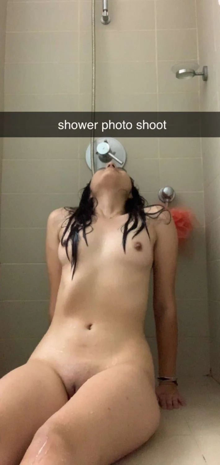 Hot College Slut With Tight Shaved Pussy. Rocio 20yo image 22