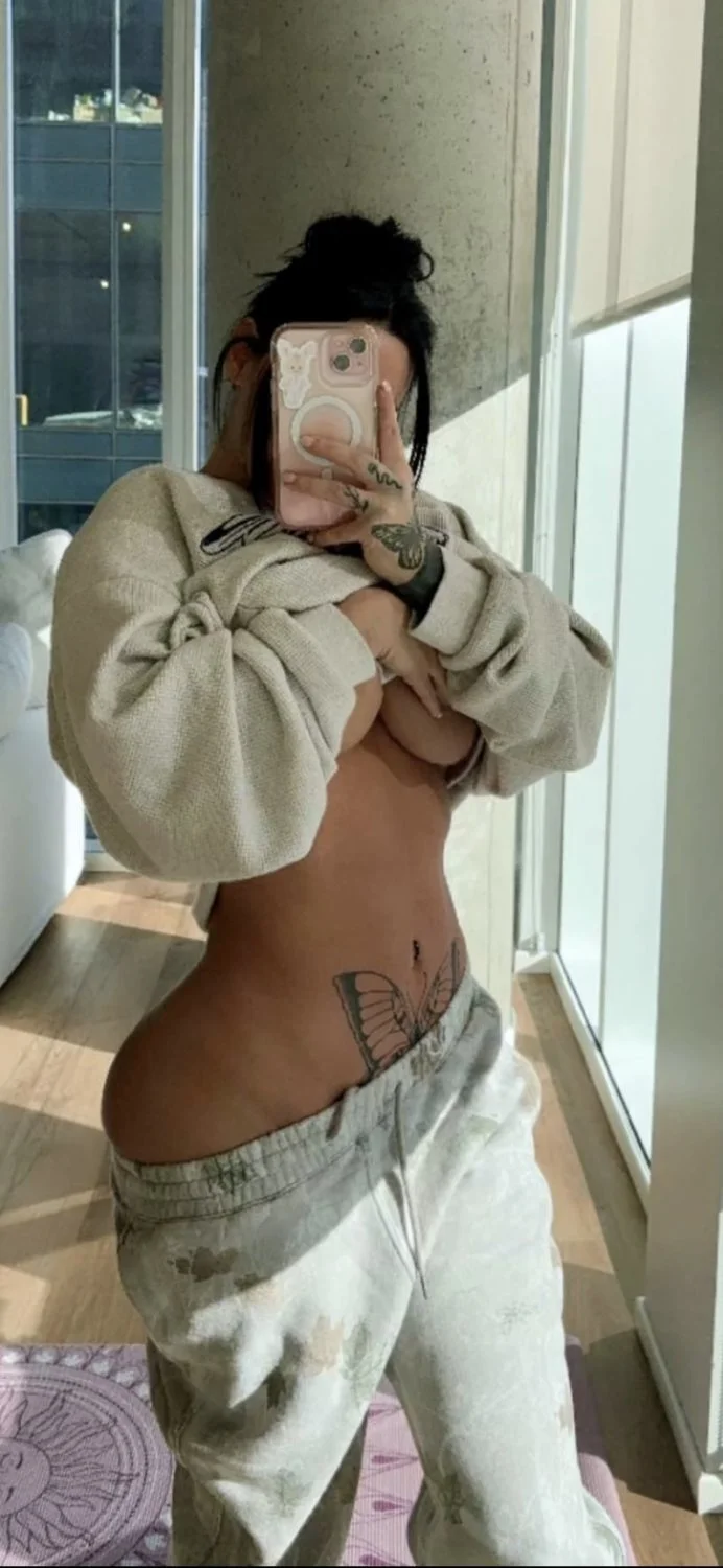 Curvy fitness MILF Kenzy doles image 33
