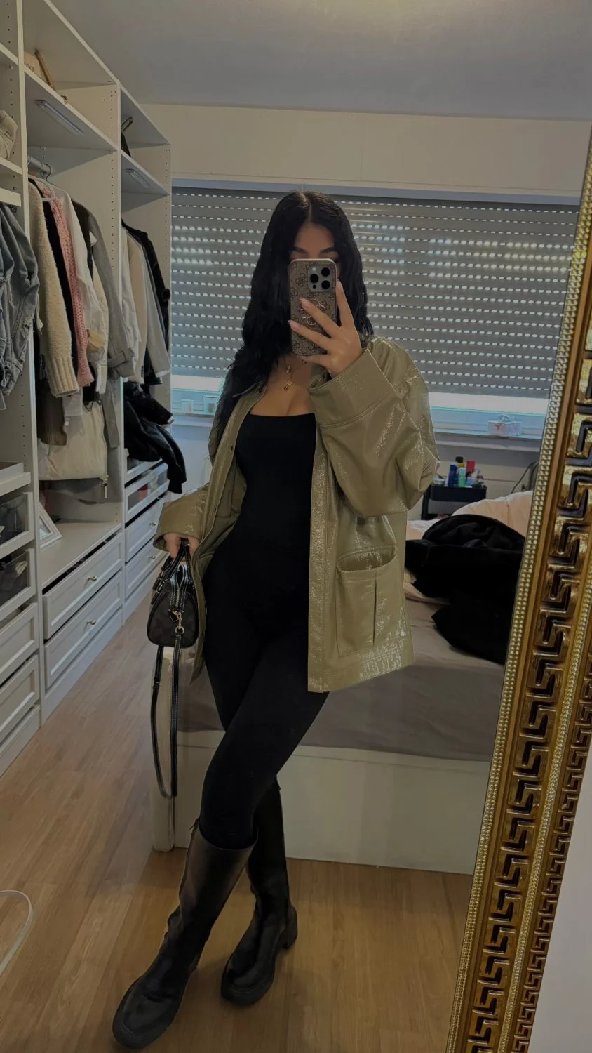 19yo german slut Lisa image 15