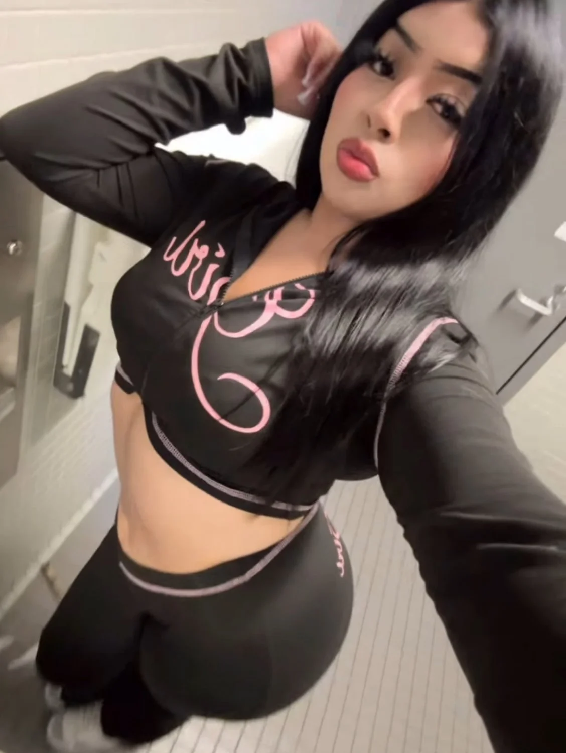 thick latina hoe image 5