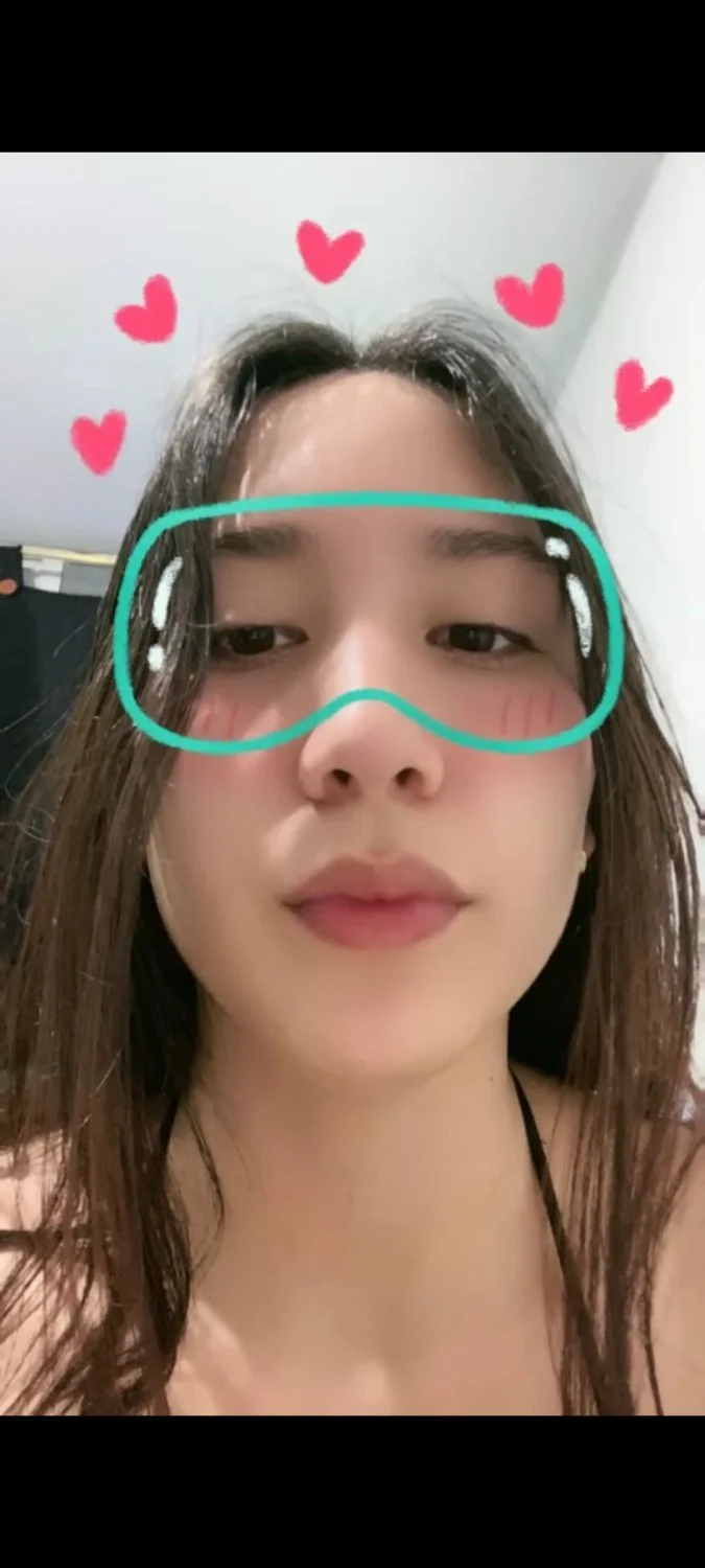 Novinha puta vazada depois de se exibir em chamada com ex!!! novinha, vazou, vazada, amador, corno image 11