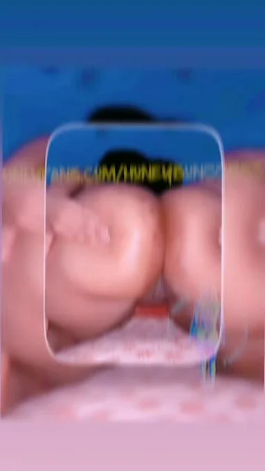 BIG HONEYBUNZ 🤯 image 25