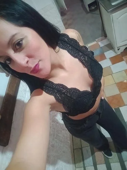 Mother’s Day Special Morena Cavalona delicinha Yara famosinha do Tik T0k image 6