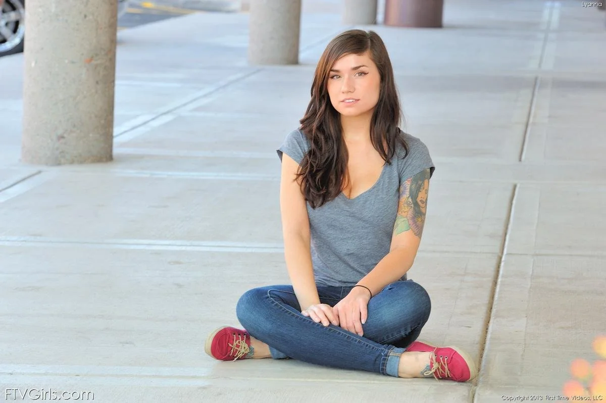 Ellia aka Lyanna (Suicide Girls) image 21