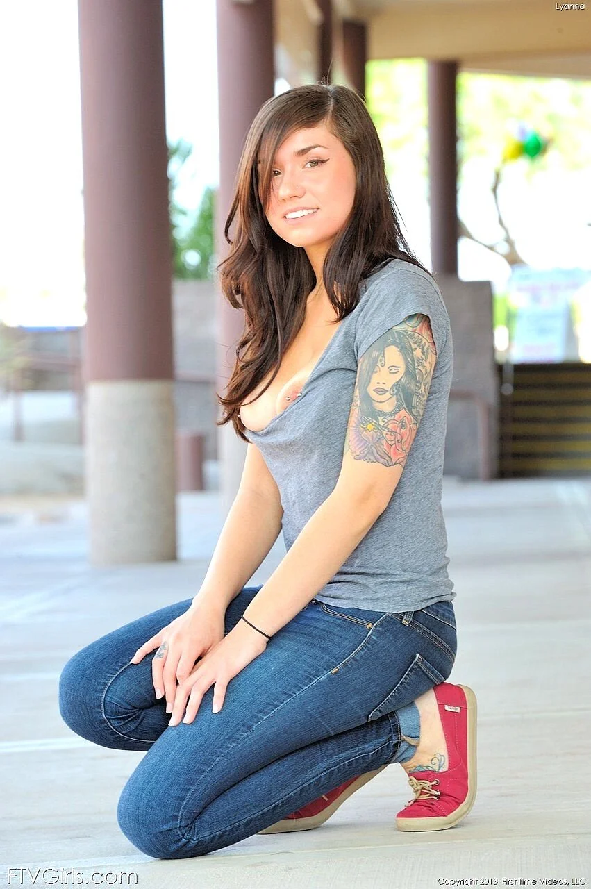 Ellia aka Lyanna (Suicide Girls) image 23