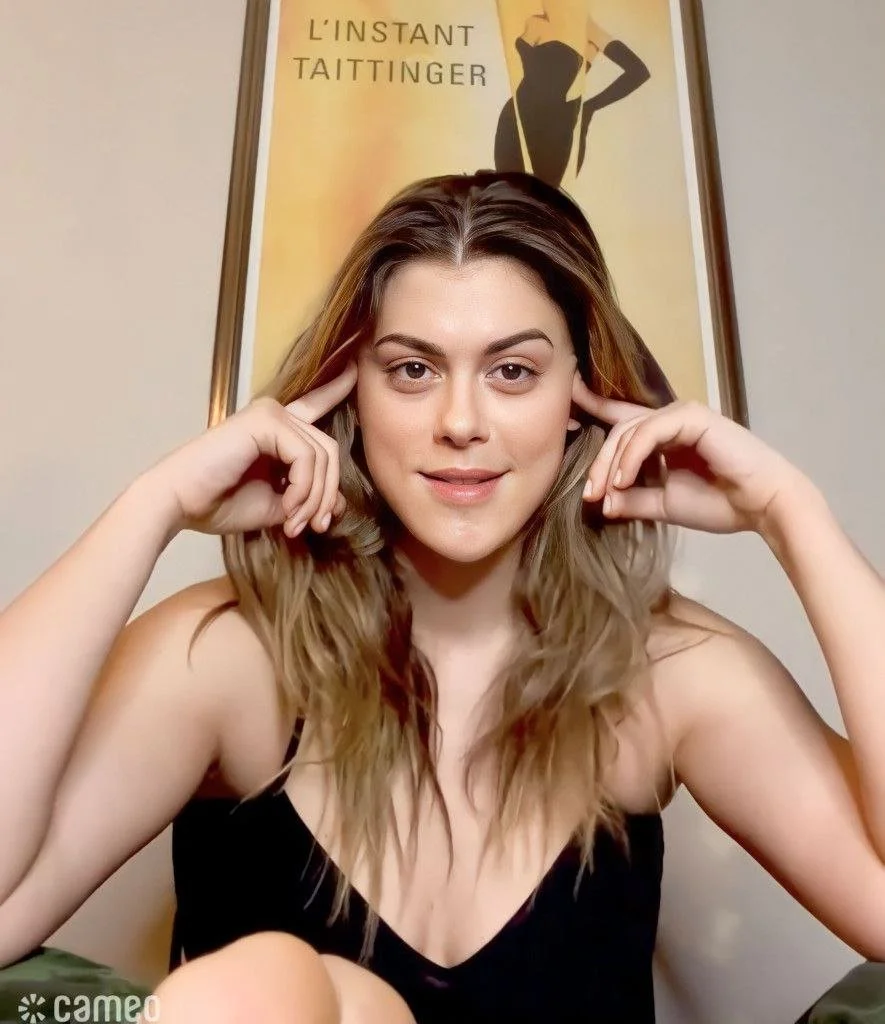 Lindsey Shaw Feet image 11