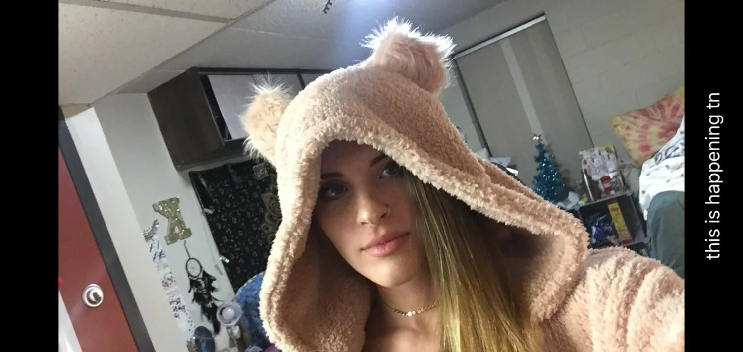 Besties got leaked image 2