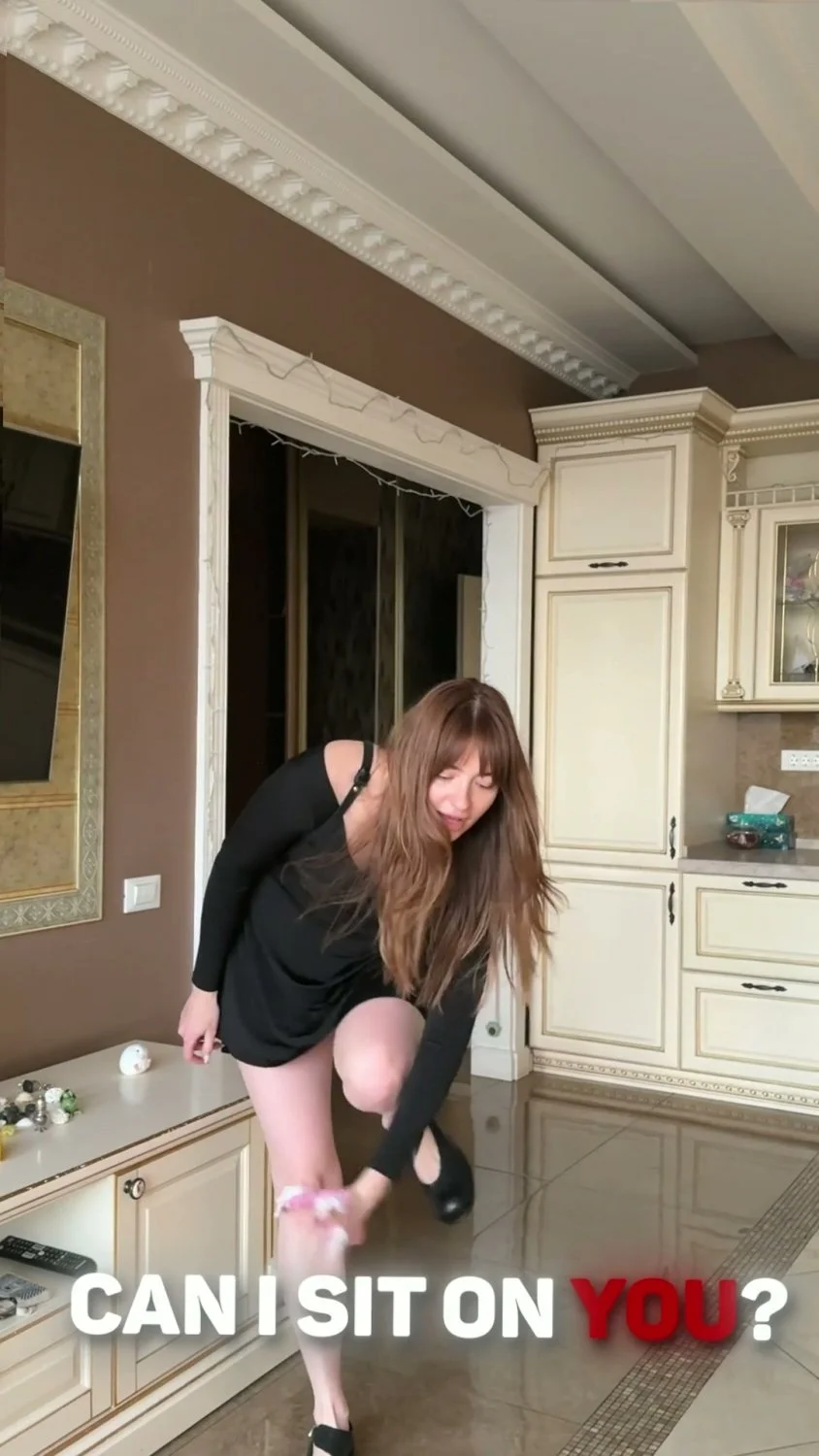 🔞 perky tits dirty titfuck tight wet pussy nude 🍑😈 My OF image 3