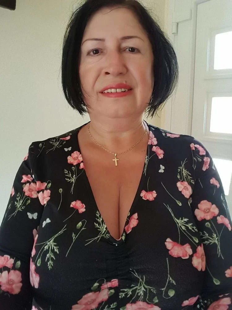 Esse vovó deliciosa demais que conheci viúva e comi no pelo amou a porra grossa do negão👵🏻😈🍆💦💦 image 6
