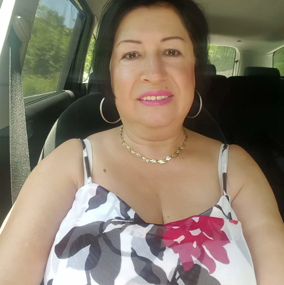 Esse vovó deliciosa demais que conheci viúva e comi no pelo amou a porra grossa do negão👵🏻😈🍆💦💦 image 8
