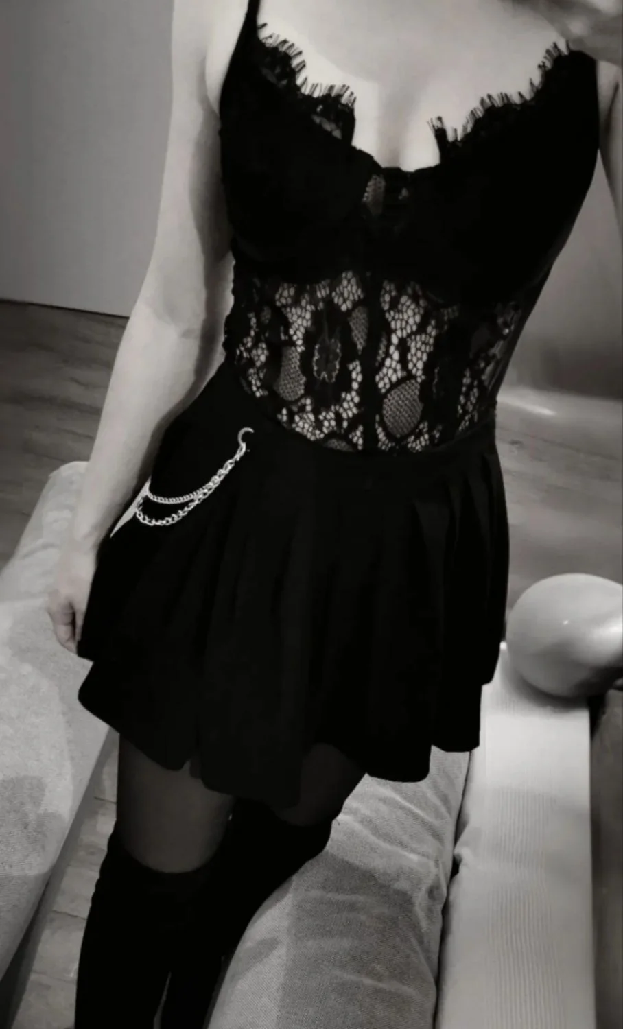 Another cuck wanting to expose his hot gf! Her kik lauraK25w image 7