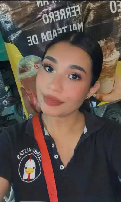 Nutrióloga Fernanda T cover image