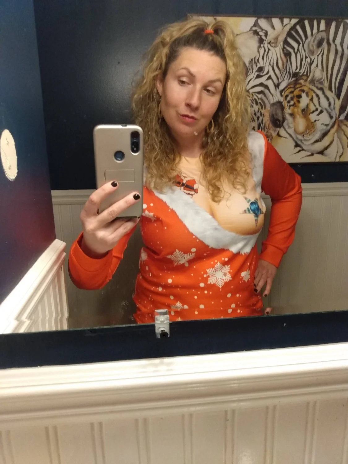 Michigan MILF mom Rachel workout main image