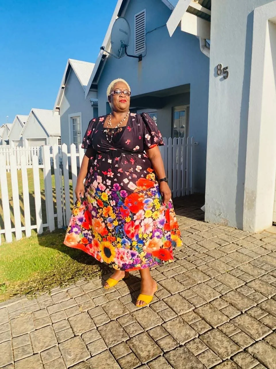 I would go to church everyday for these grannies 🍑🍆💦 image 14