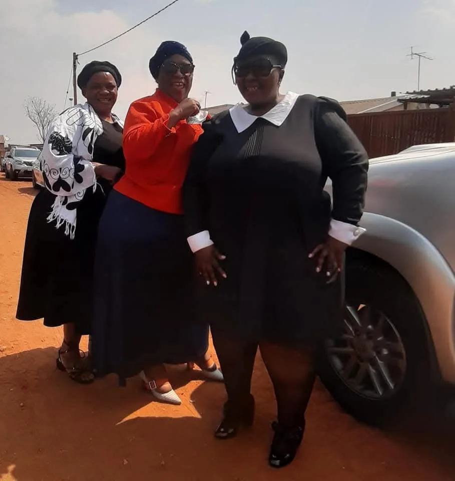 I would go to church everyday for these grannies 🍑🍆💦 image 16