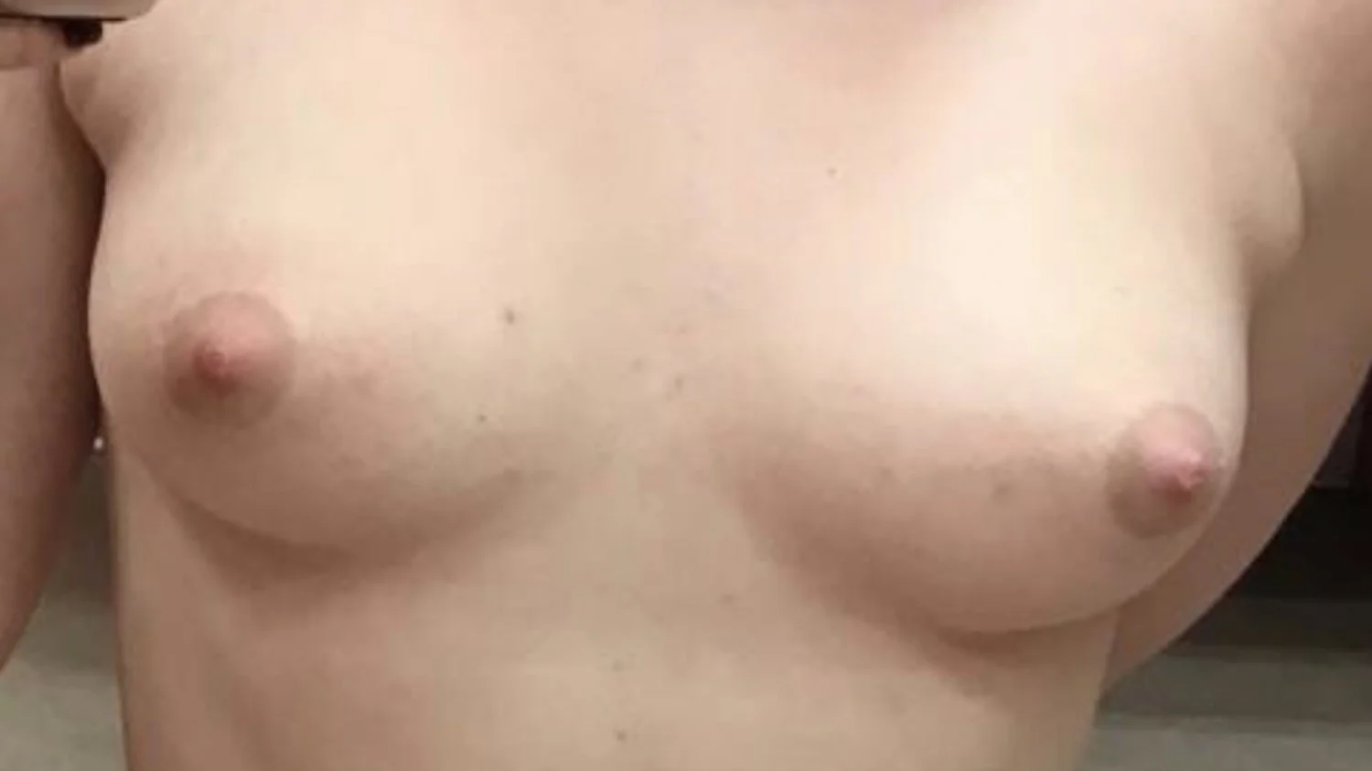 Teen selfies highlighting her perfect perky titties and firm ass🤤🤤🔥🔥 image 13