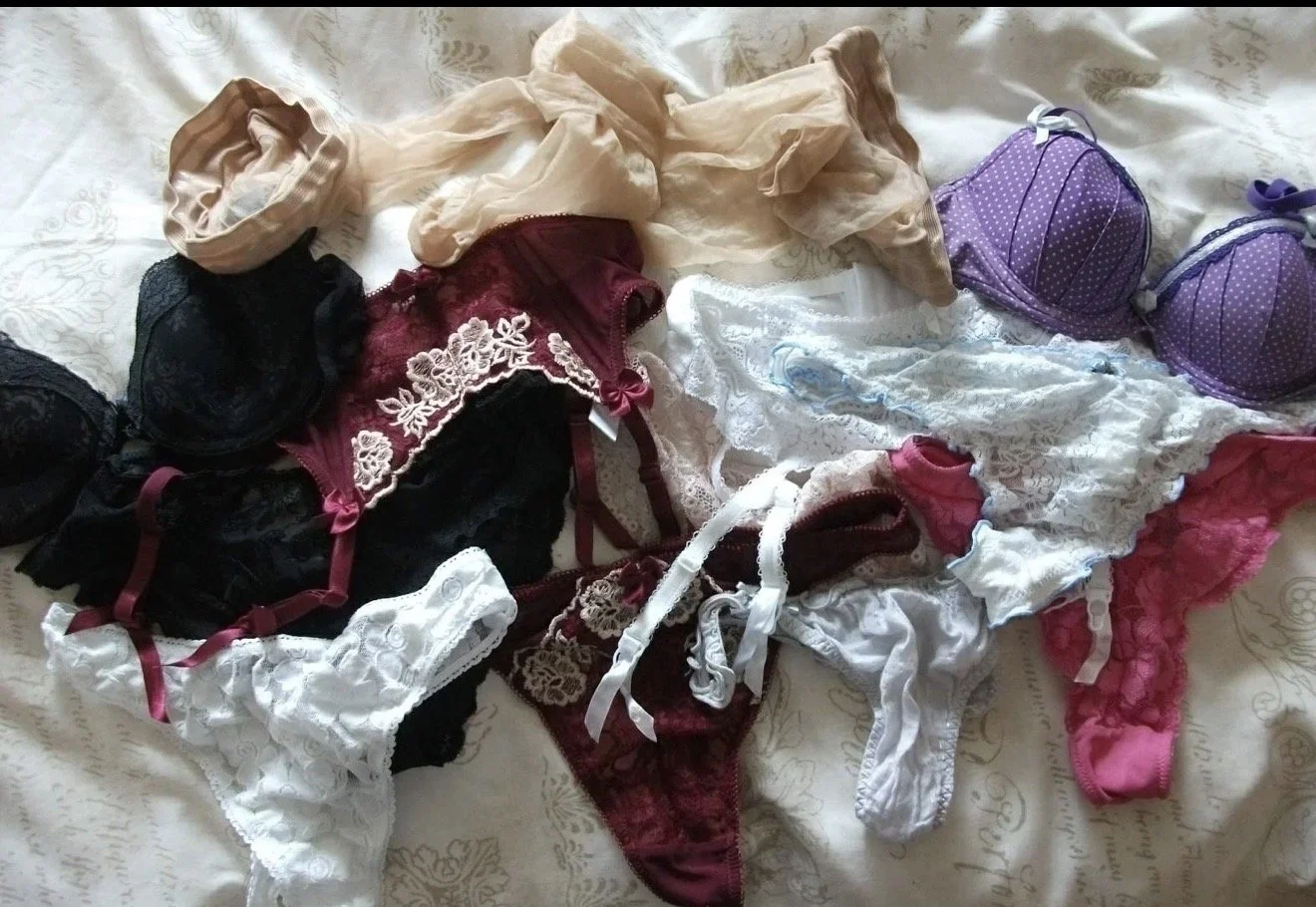 Hot mum and her panties image 4