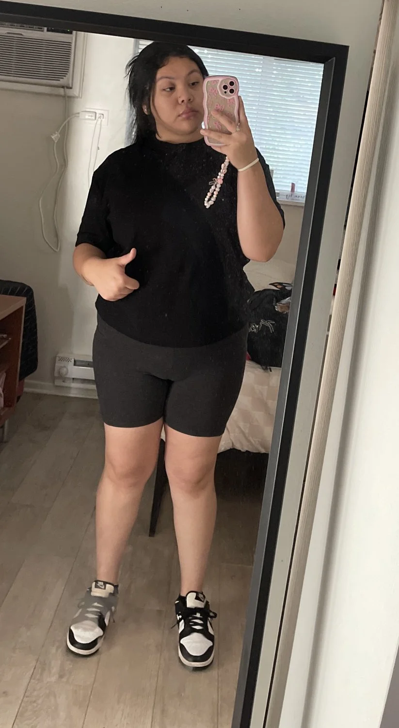 Sexy chubby Latina Kari shared image 6