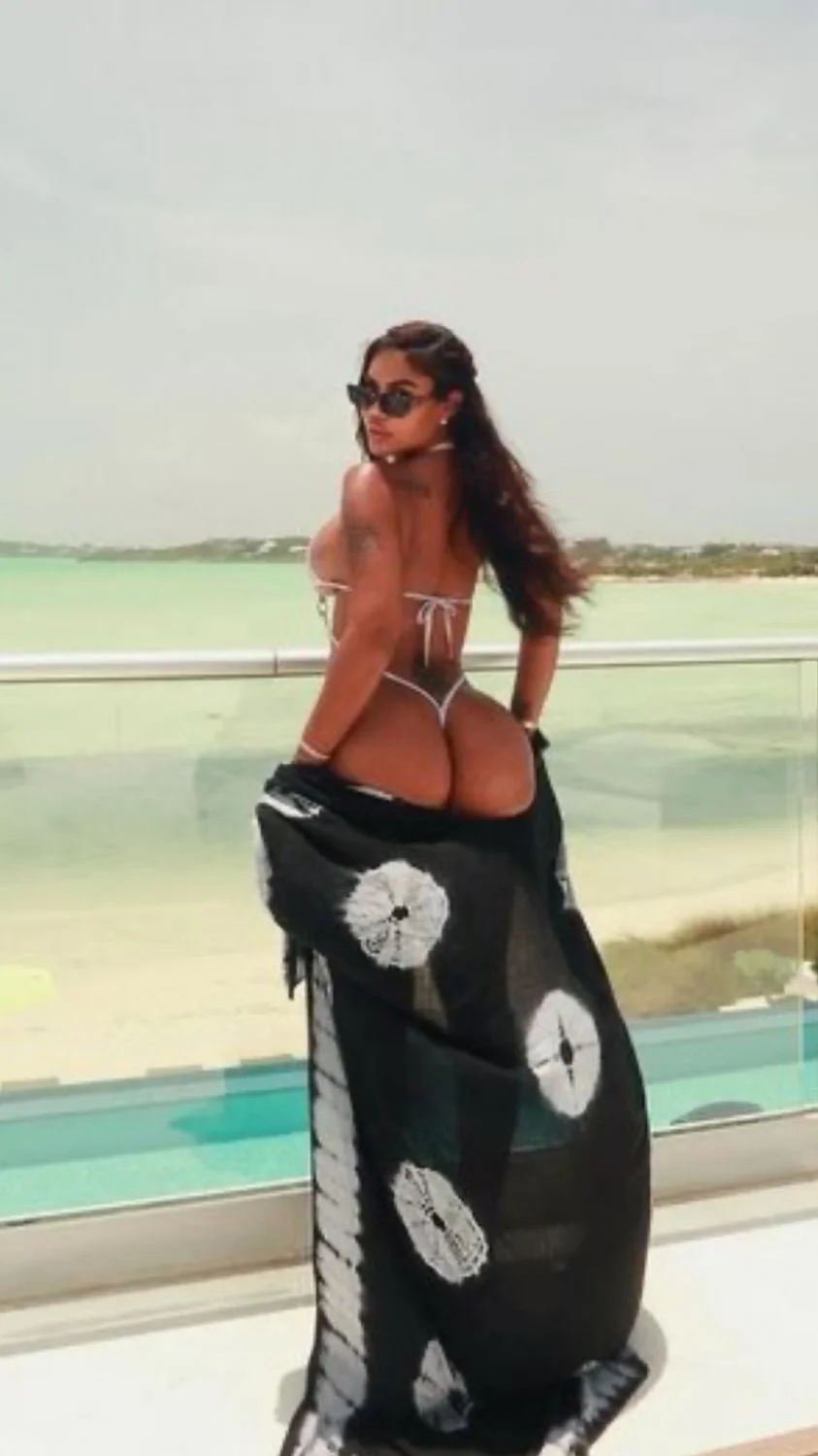 BIKINI BUTT SLUT’S 👙 image 3