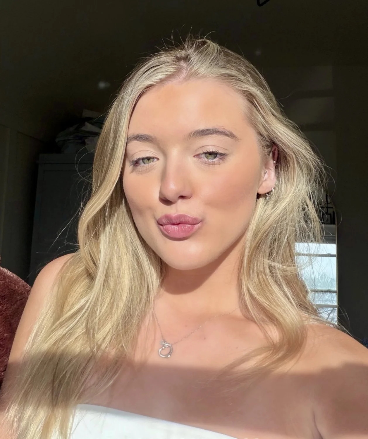 OLIVIA Needs your Cum All Over Her Beautiful Face and Body image 22
