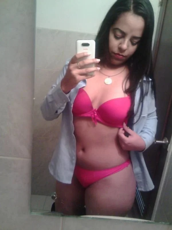 Venezolana con rico culo image 20