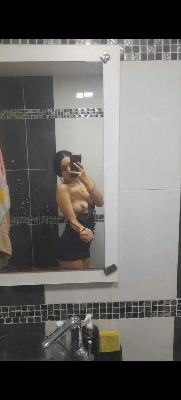 Emily benavides xxx Ninfomana de Quito image 2
