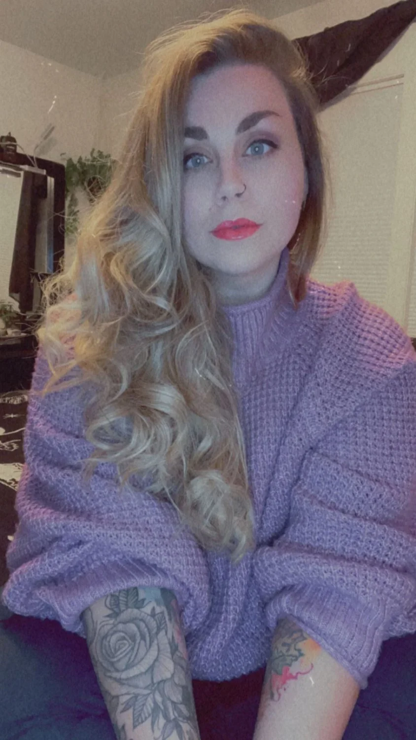Mallory image 34