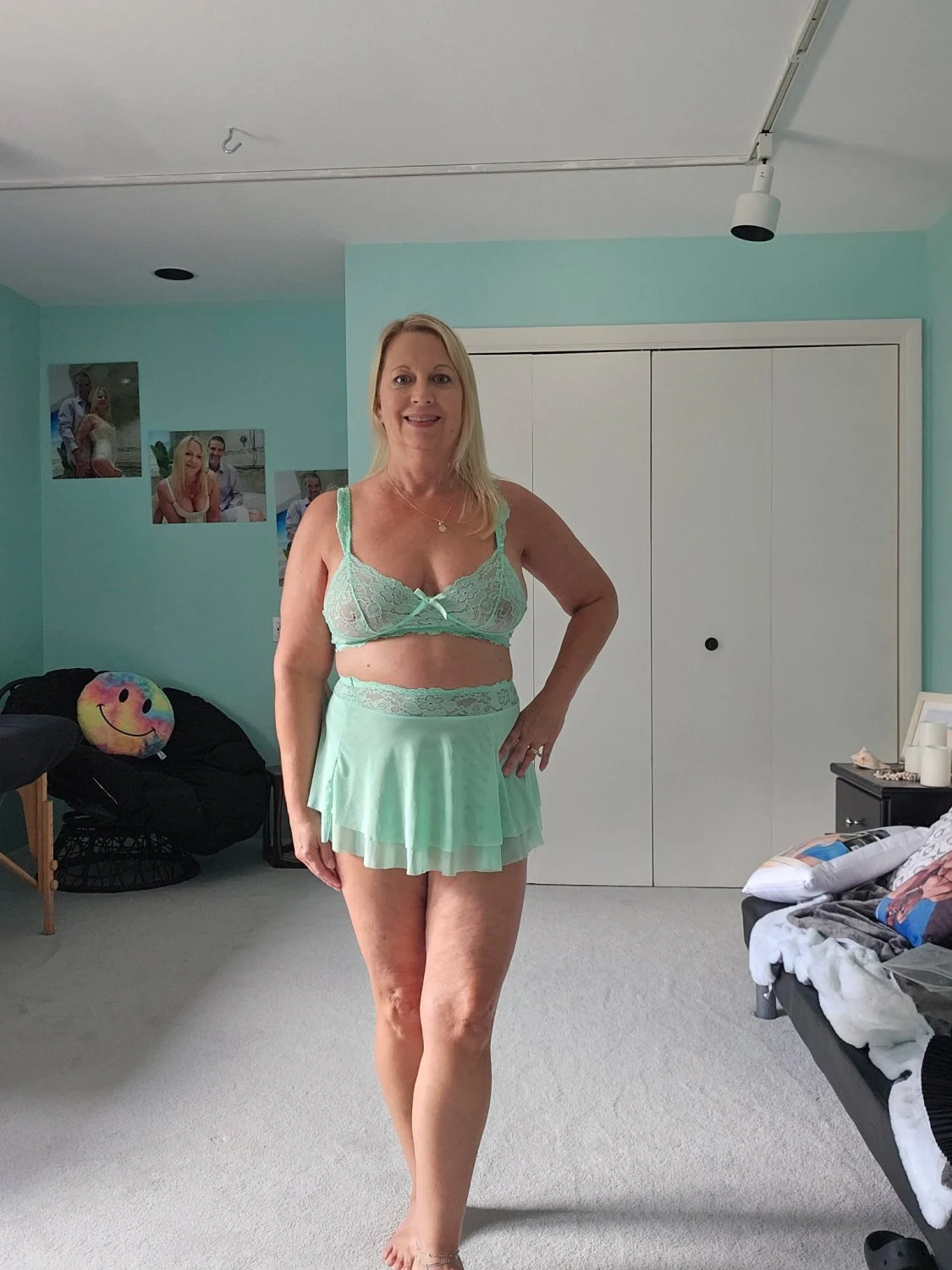 Slut Getting Ready To Fuck image 1