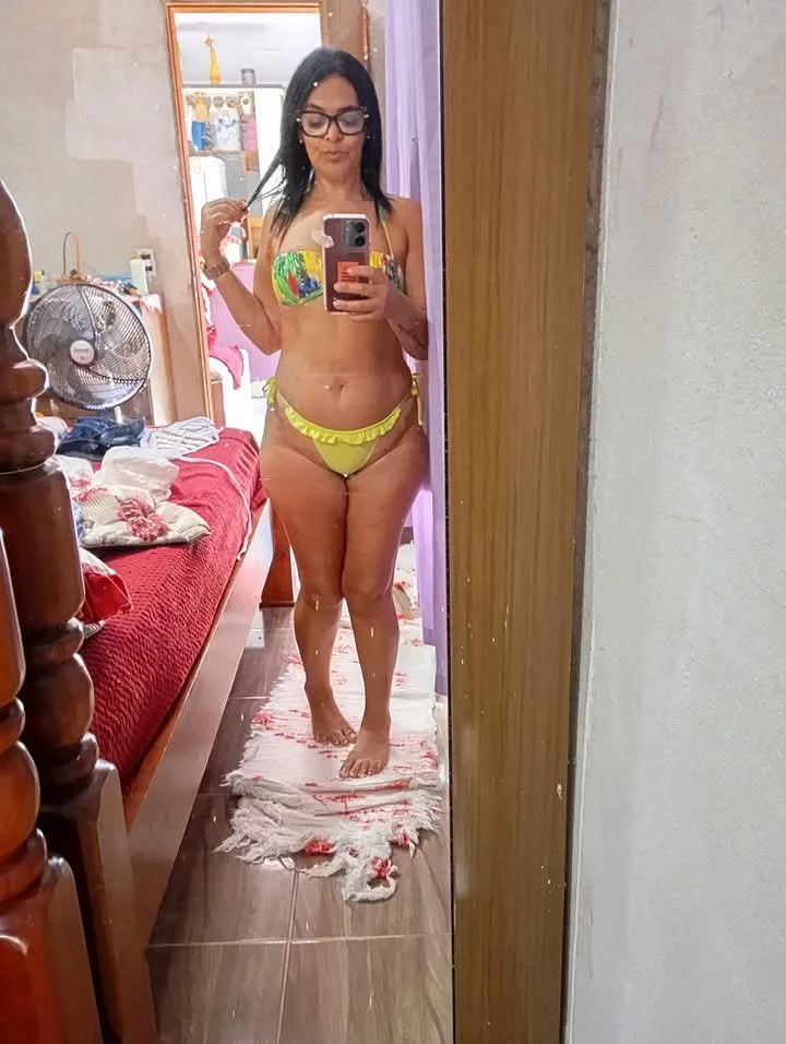 Coroa bem safada main image