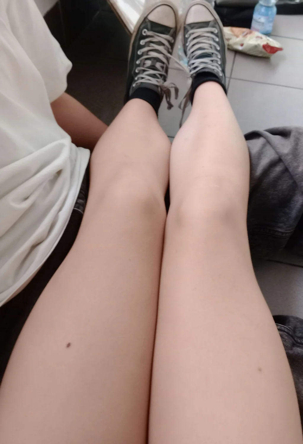Pathetic cuck sharing his girlfriend legs and more image 5