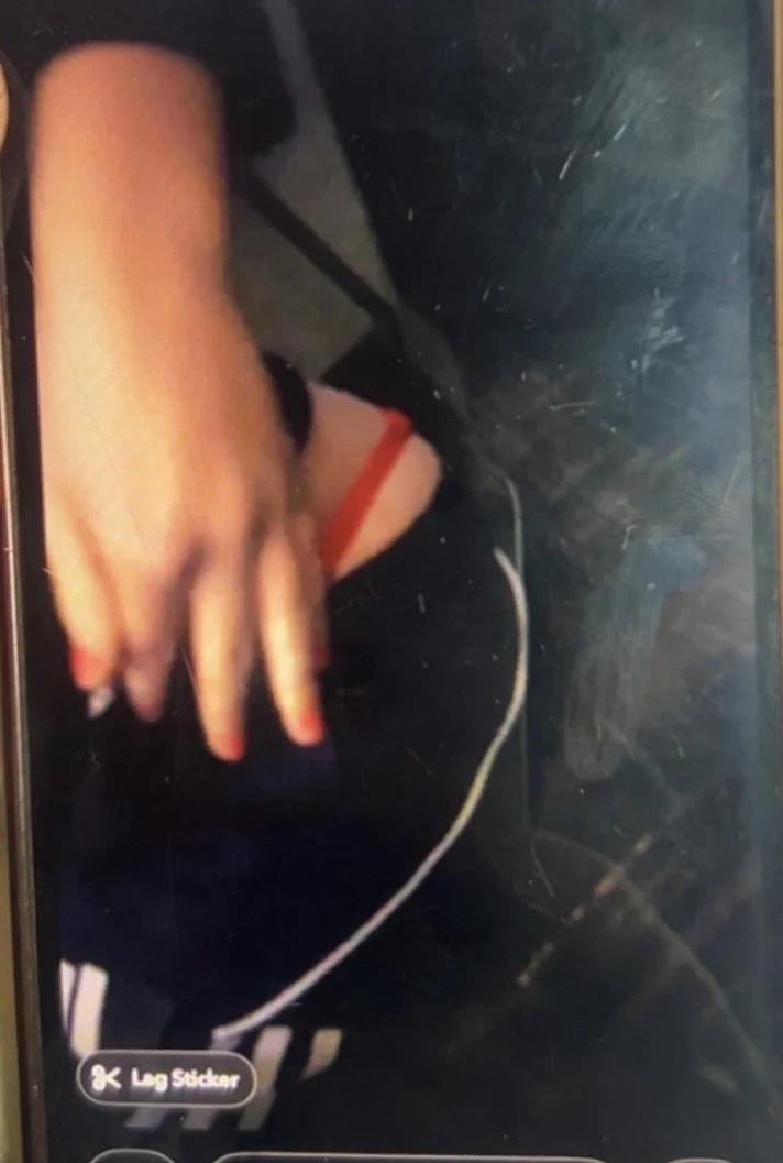 snap tease Comment something about her for nudes in dm image 3