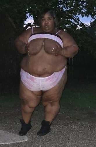SSBBW MrzCupcakess88 Undefeated image 8
