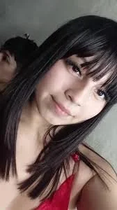 Quien tiene mas de ella? main image