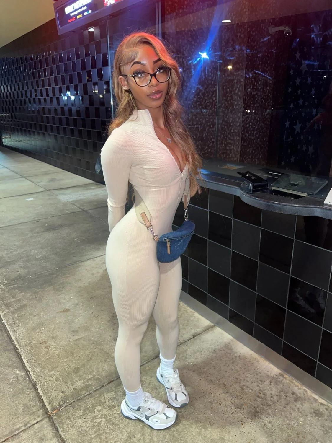 Sexy hot Ebony with phat pussy print 🥵🍑🔥 image 10