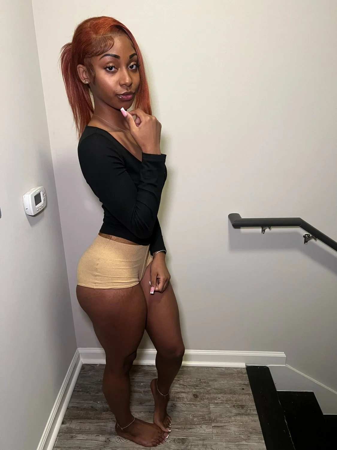Sexy hot Ebony with phat pussy print 🥵🍑🔥 image 5