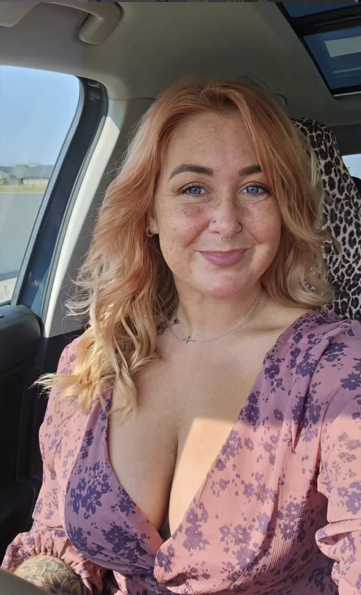 My friend's gorgeous blonde PAWG girlfriend image 13