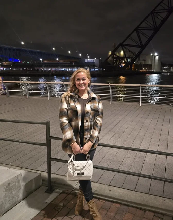 My friend's gorgeous blonde PAWG girlfriend image 17