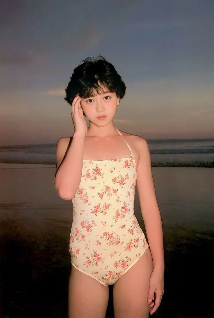 🔚Japanese　芸能人　水着で抜く　ソフトエロ　一発やりたい image 25