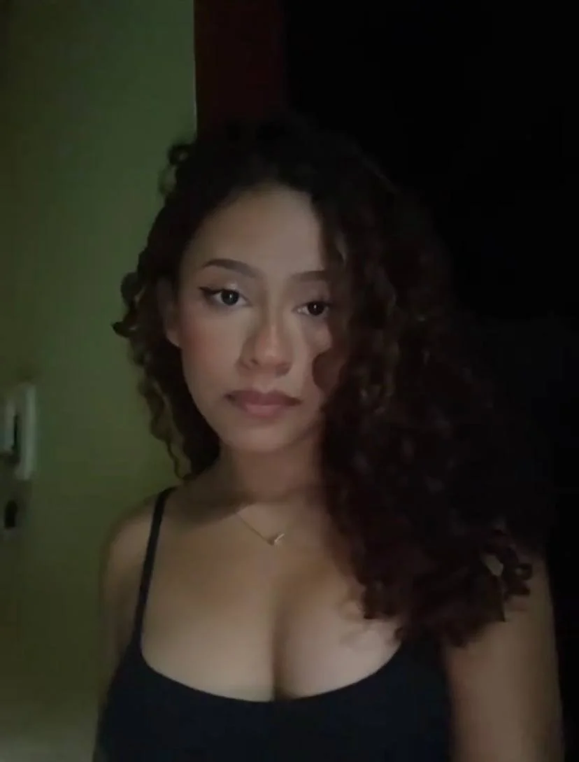 whore image 5