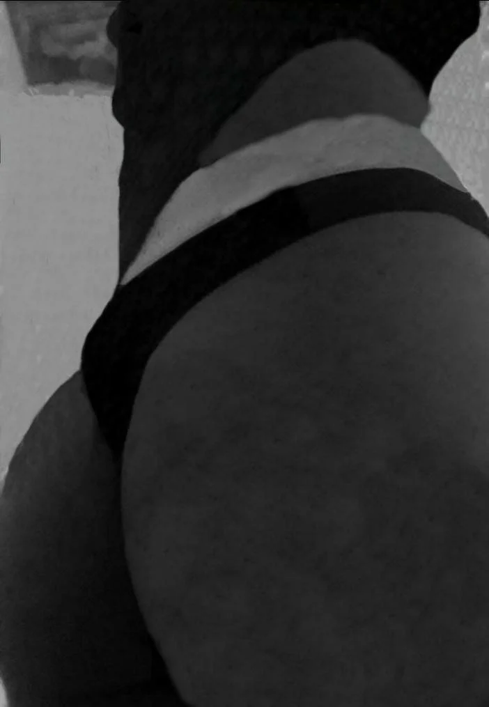 whore image 8