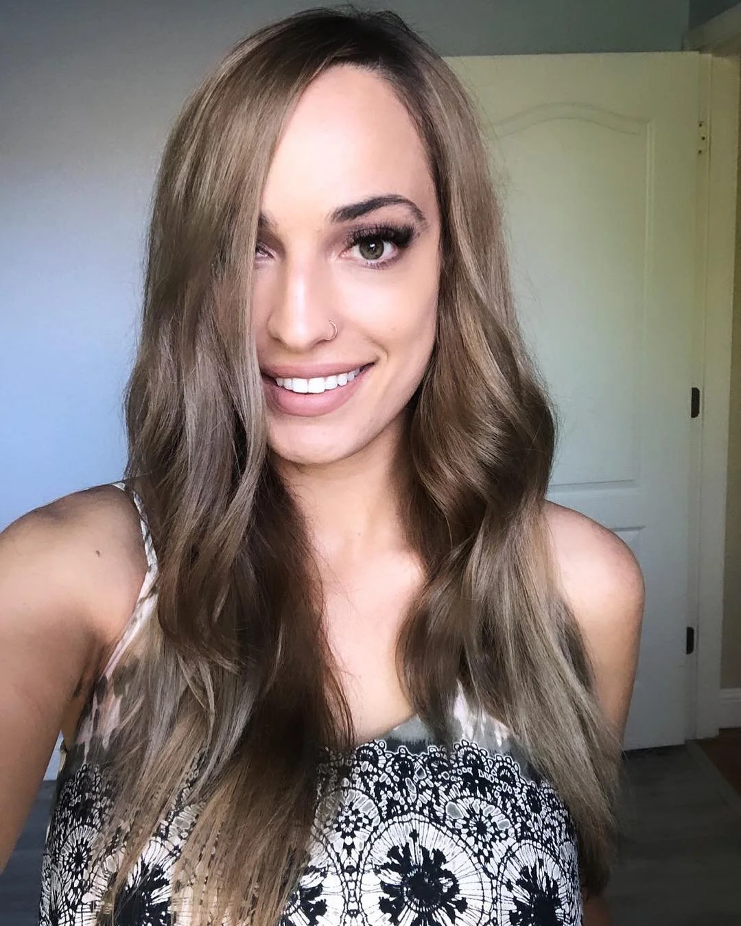 Sexy insta milf image 2