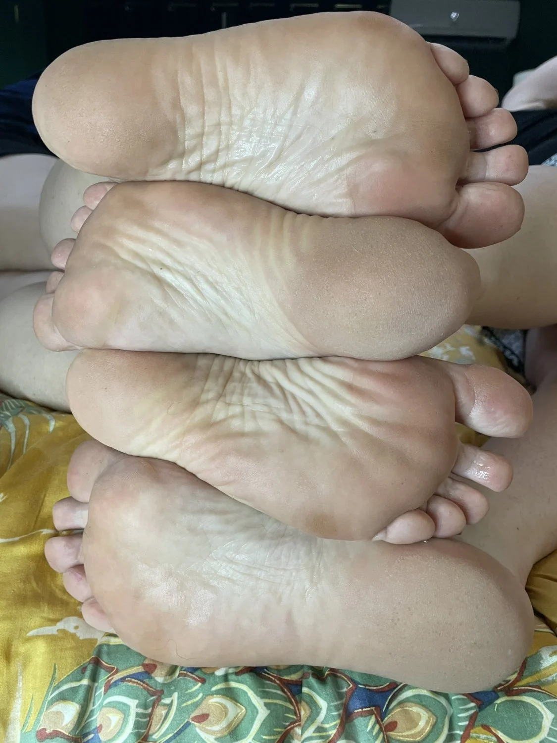 Sole sisters image 10