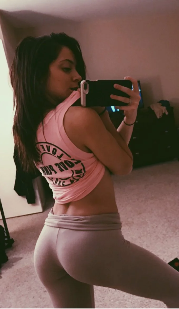 IRL Latina Bop Victoria image 3