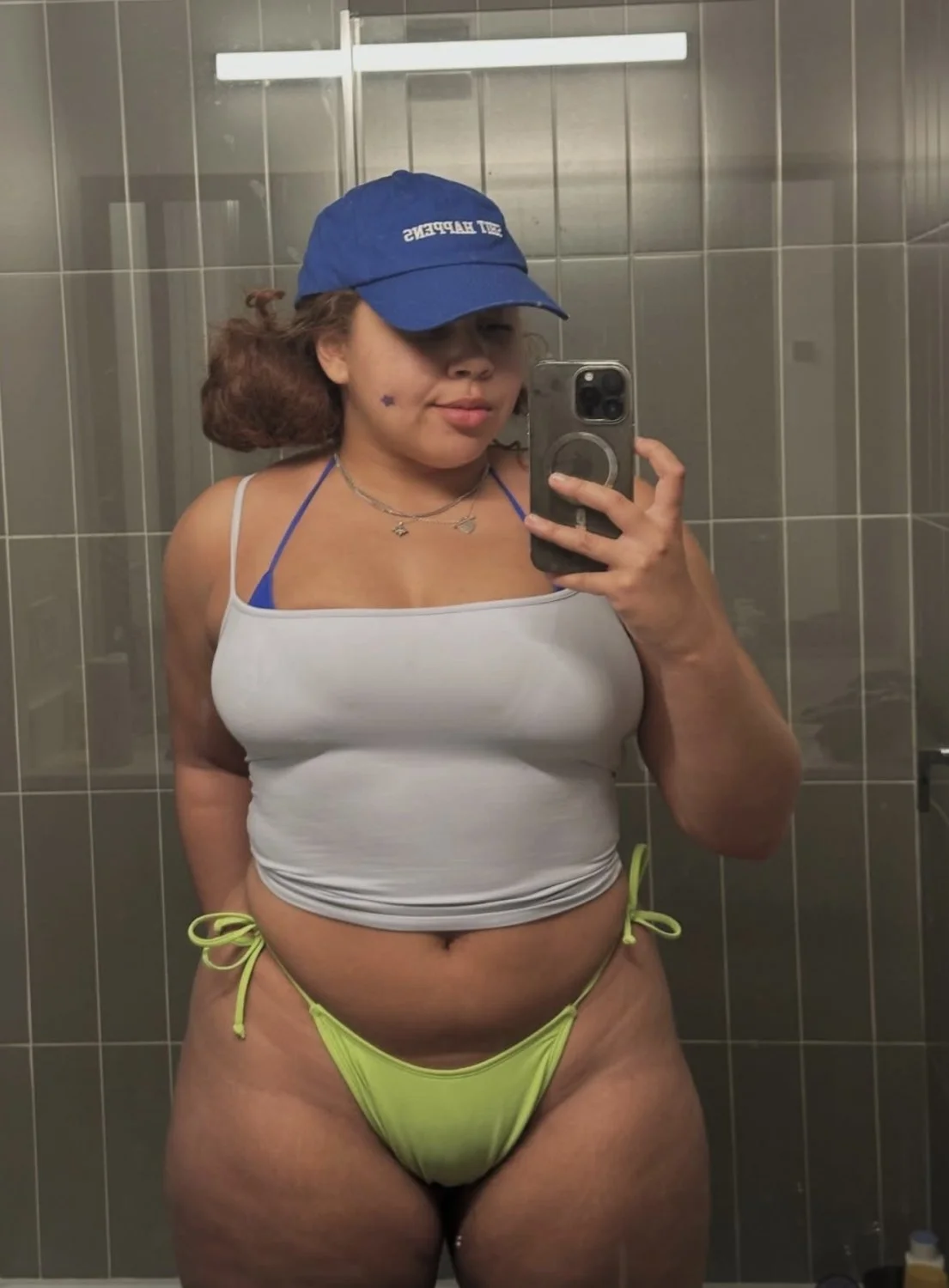 You all like a little bush? image 12