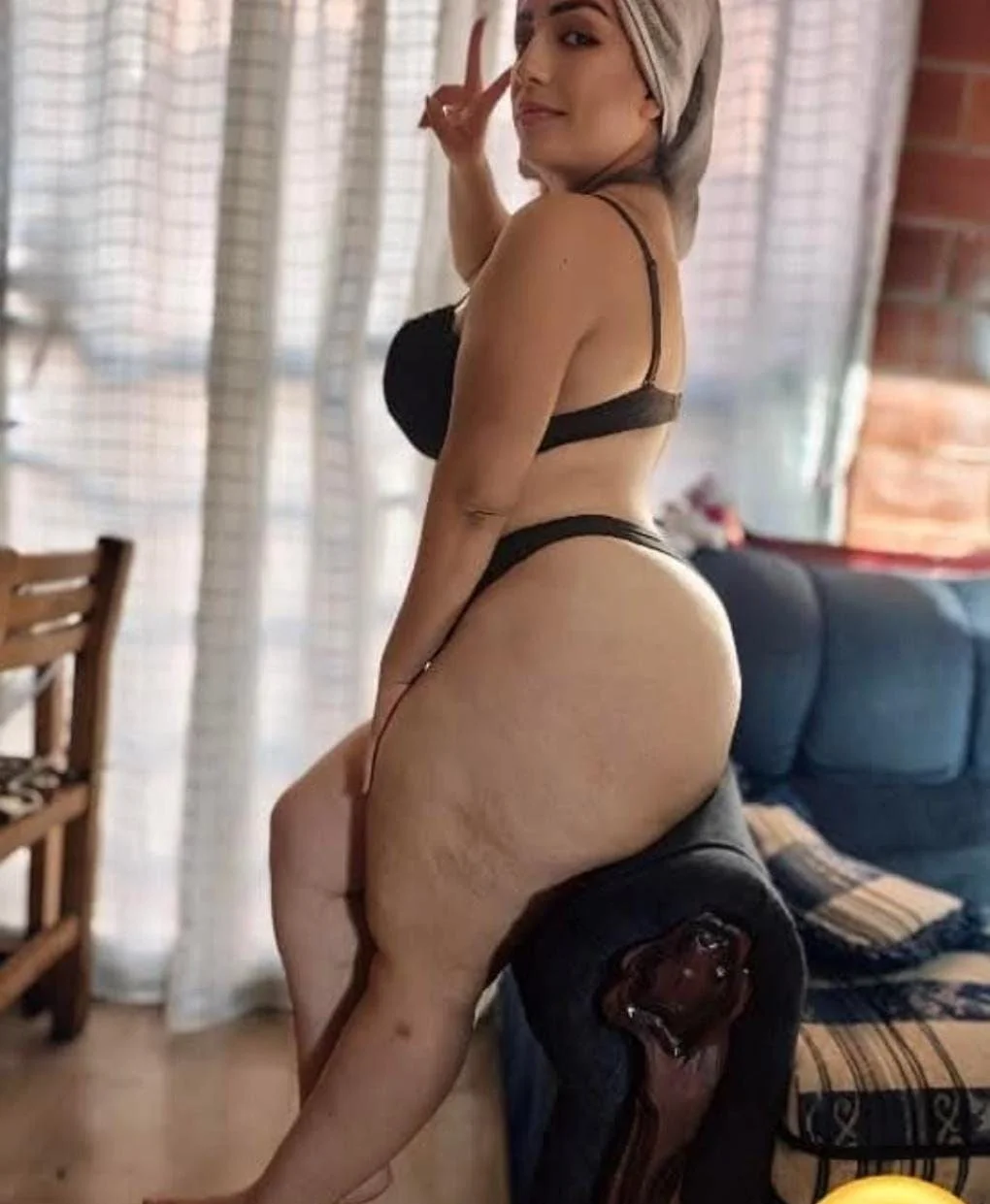 Zoe putita argentina image 7