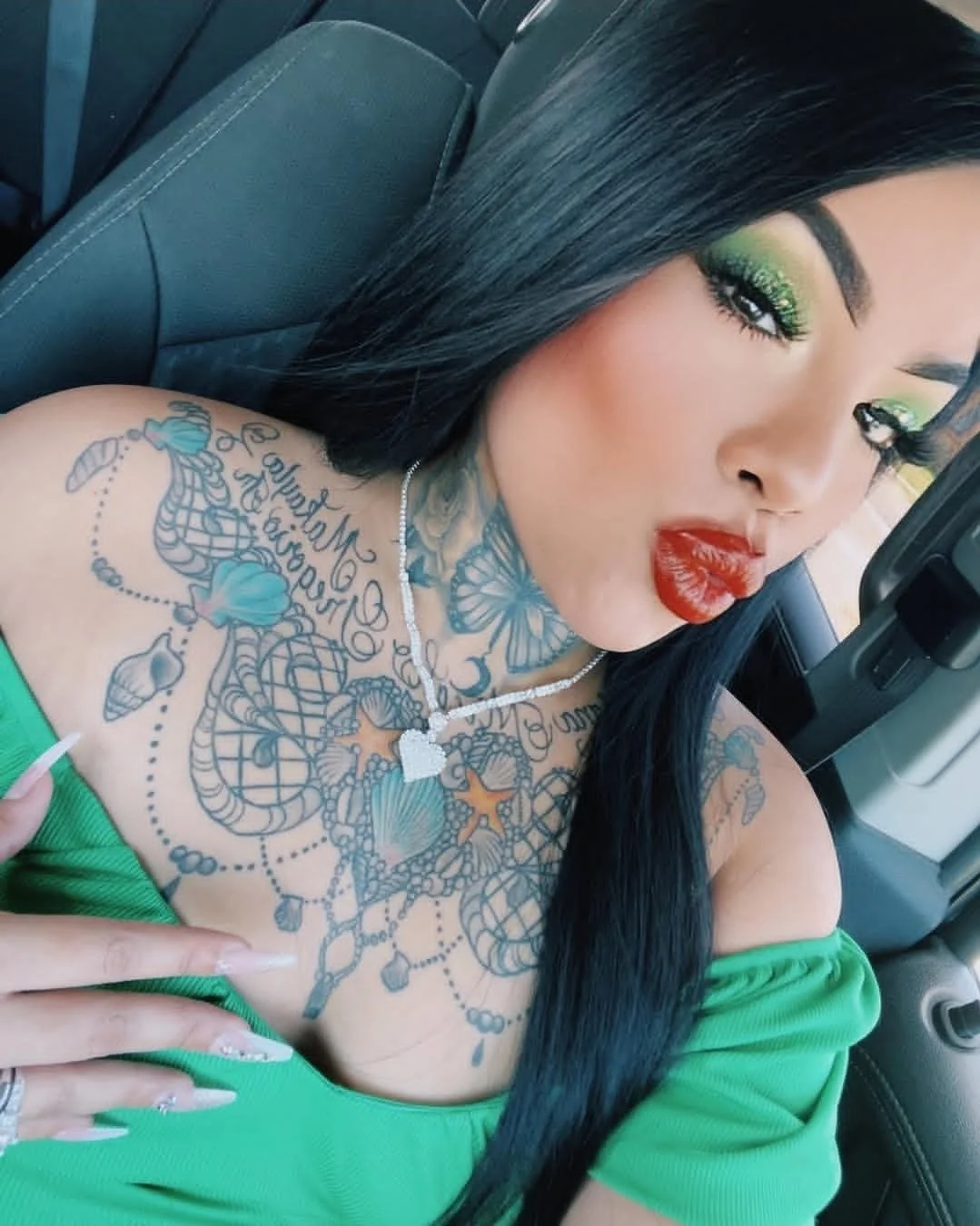 Corpus Latina MILF Daisy image 12