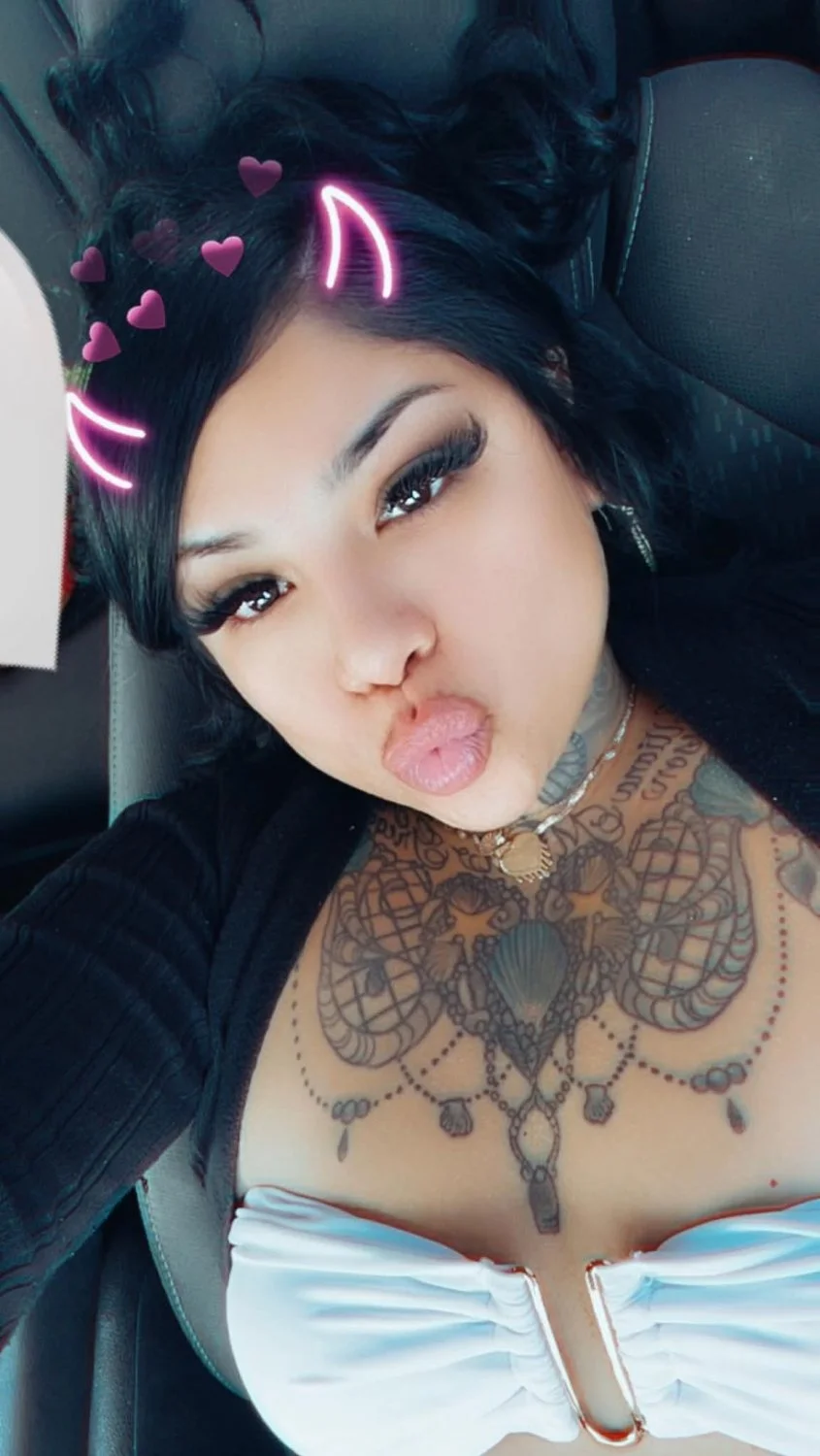 Corpus Latina MILF Daisy image 18