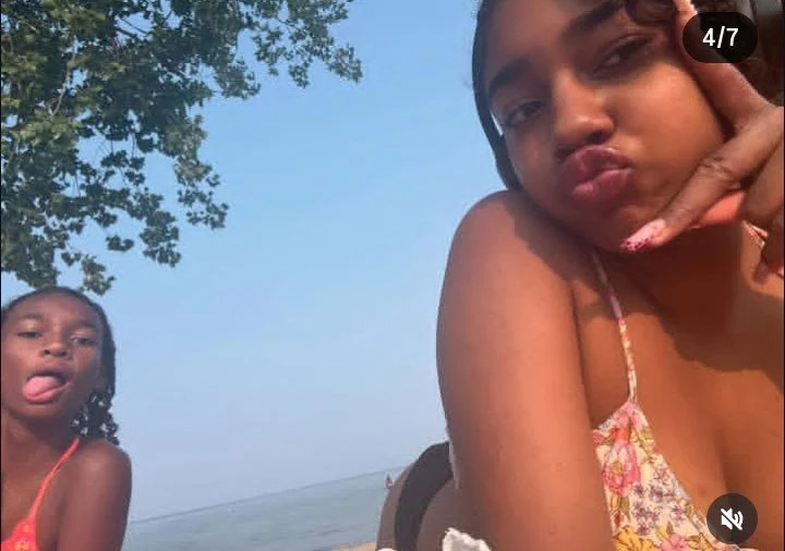 this black bitch is so bad image 44