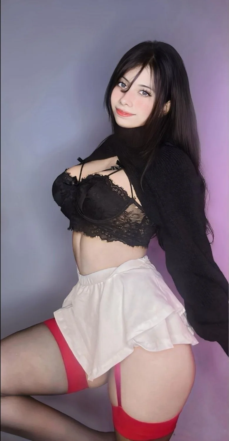LILY CERON image 15